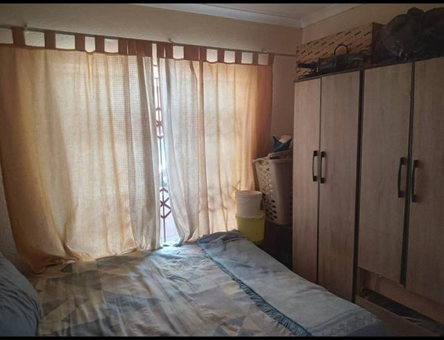 2 BEDROOM HOUSE FOR SALE IN SOSHANGUVE VV